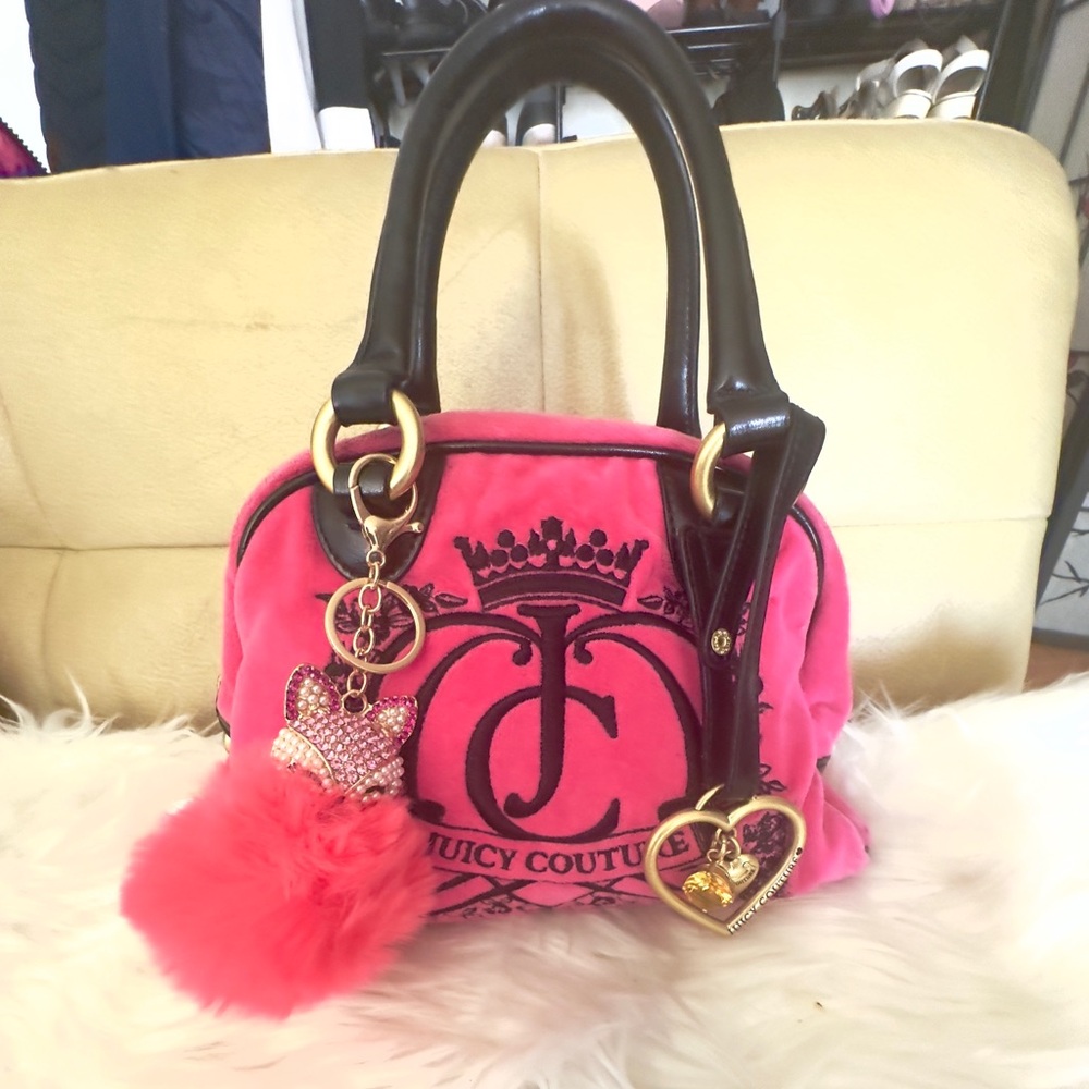 *SOLD* Vintage Juicy Couture fuschia pink bowler bag